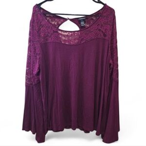Lace Detail Maroon Torrid Women's Top With Bell Sleeves Size 1